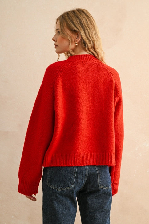 LETTER FRONT SWEATER